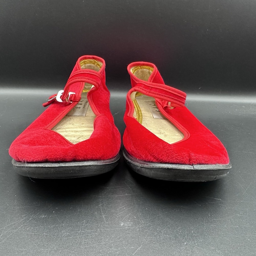 Red Velvet Mary Jane's Chinese Flats Size: 6.5 - Picture 3 of 10